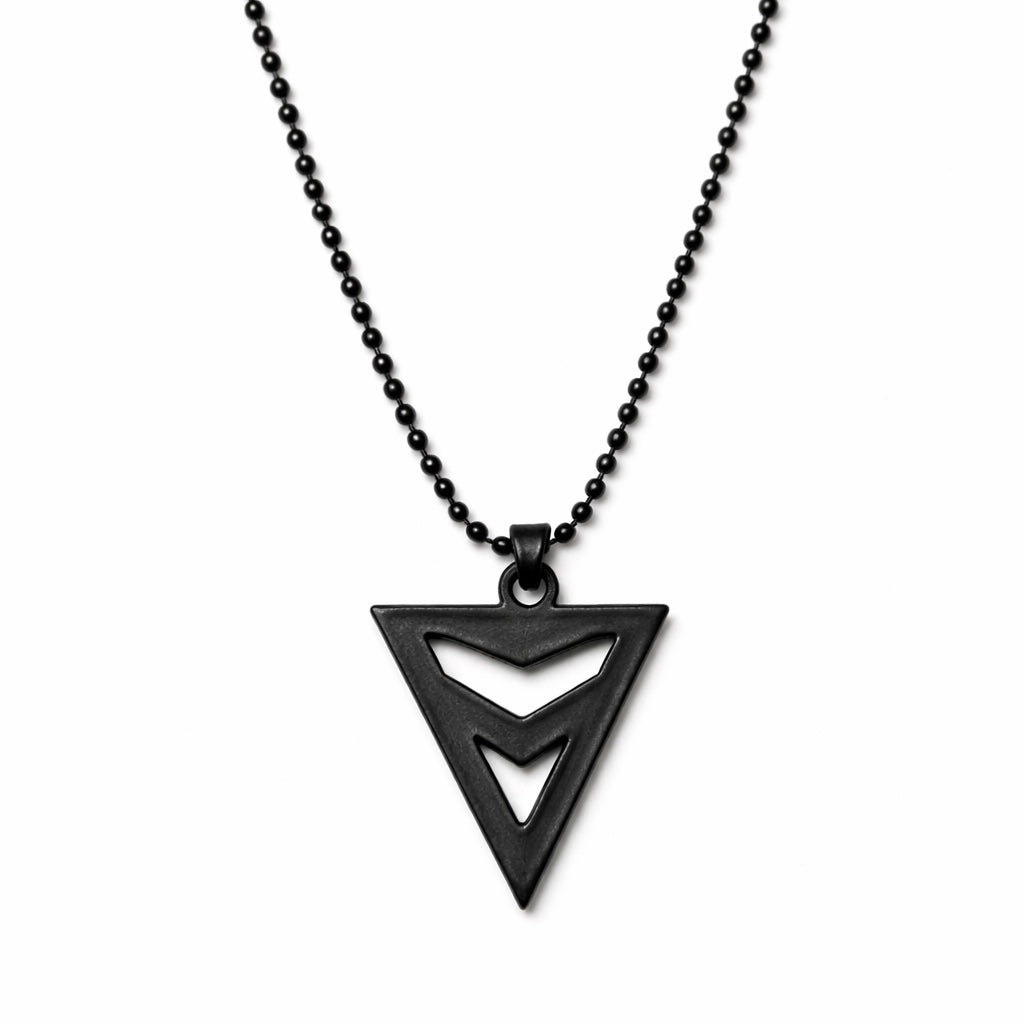 Kartikeya Vel Triangle Black Holiday Pendant Chain