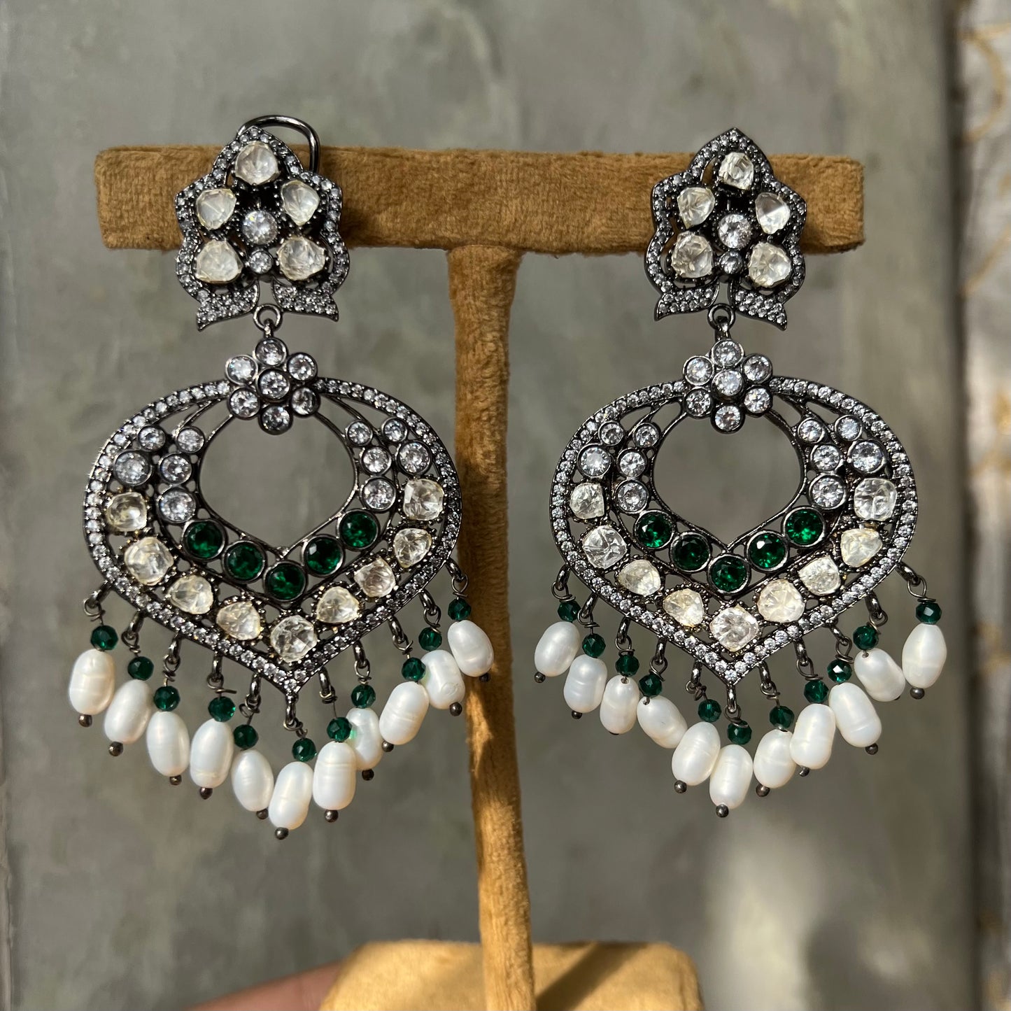 Aditi Rao Hydari Green Pearl Polki Kundan Chandbali Earrings