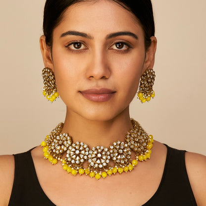 Floral Haldi Yellow Kundan Jewellery Set with earrings
