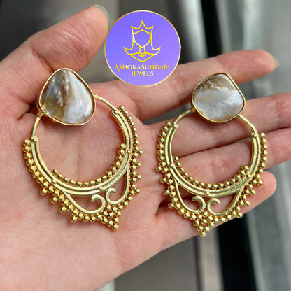 Mother of Pearl Floral Mural Earrings